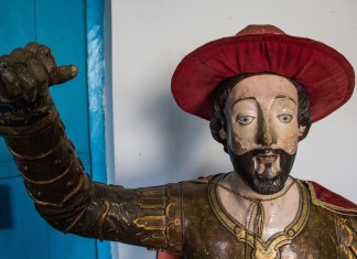Museu de Arte Sacra exibe esculturas da antiga catedral demolida