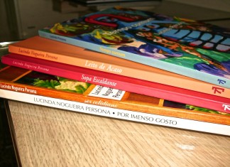 Dois dedos de poesia e prosa