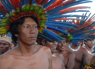 Aroe Jari de Roberto Victório: uma viagem musical-espiritual ao universo mítico Bororo