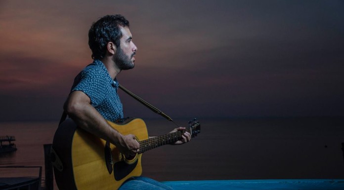 André Coruja lança o disco Two Trees em plataformas digitais