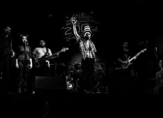 Crítica de um poeta sobre o desConcerto de Caio Mattoso