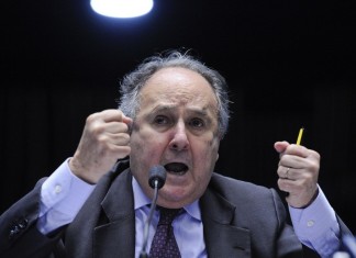 As malditas palavras do Senador Cristovam para o Dia dos Professores