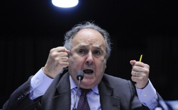 As malditas palavras do Senador Cristovam para o Dia dos Professores