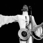 prince-performing-1995-billbaord-650