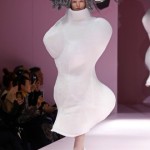 050317-comme-des-garcons-oi-201718-01-330×495