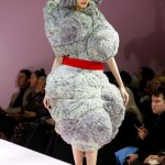 050317-comme-des-garcons-oi-201718-04-400×600