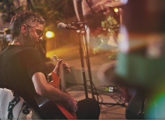Nos acordes da música autoral de Caio Mattoso