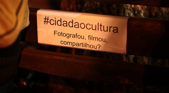Sarau Cidadão leva arte, música e intervenções para a Praça da Mandioca