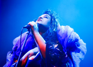 Roteiro: Tulipa Ruiz no Vem pra Arena e 2ª Festa Literária de Chapada