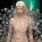 iris-van-herpen-couture-aw17-design-fashion-_dezeen_hero2