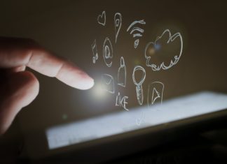 Entre bits e bytes: uma imersão na rede com Ronaldo Lemos