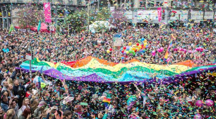 Roteiro: 16ª Parada da diversidade LGBT na Hellcity!