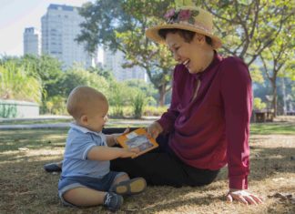 Ermelinda Paz redescobre músicas infantis utilizadas na educação escolar no início do século XX