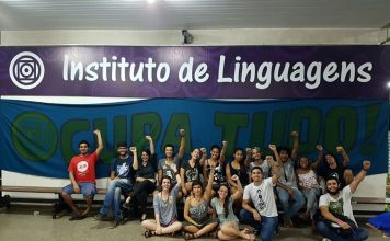 rádio saiu da caixinha e não tem nada de passado: é o futuro!
