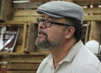 Palavras que não se calam na poesia de Edelson Nagues