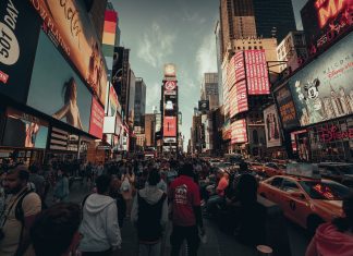 Seres mecânicos: a lógica imposta pelo capital