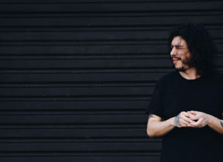 Entrevista com Jimi Moraes, guitarrista da banda Branco ou Tinto